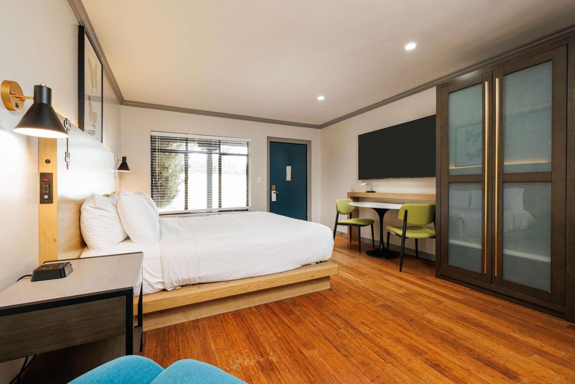 Inn Marin And Suites, Ascend Hotel Collection Новато Экстерьер фото